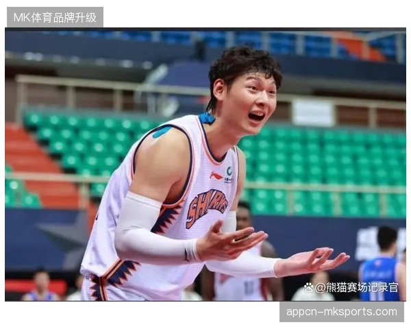 上海队内线屏障王哲林倒下，球队季后赛禁区防守体系被辽宁队针对性瓦解
